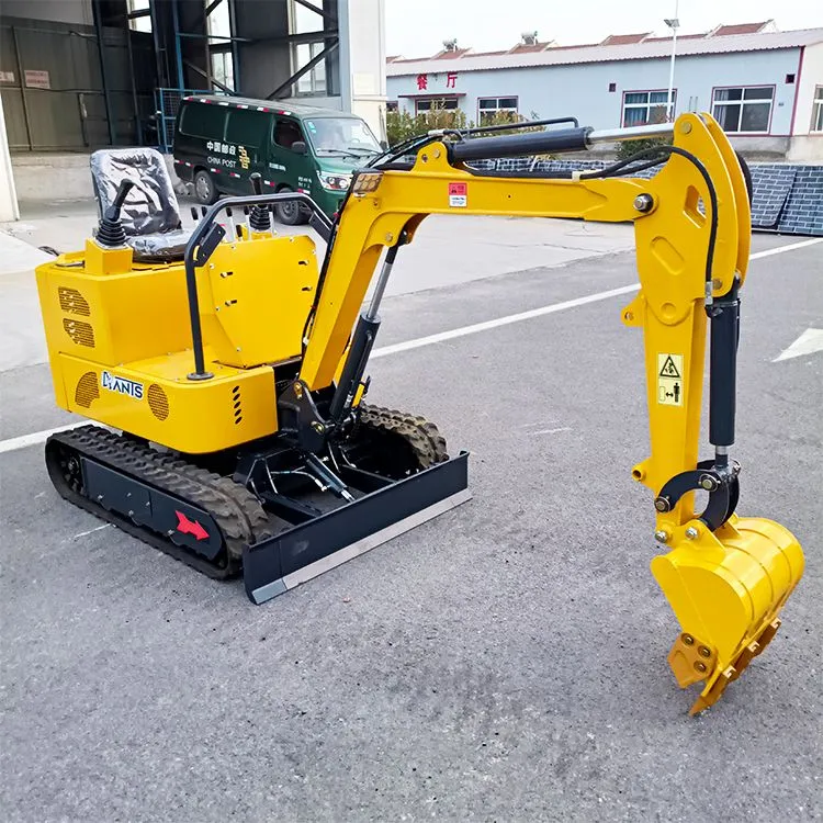 Máy xúc mini sử dụng tại nhà với đường ray cao su