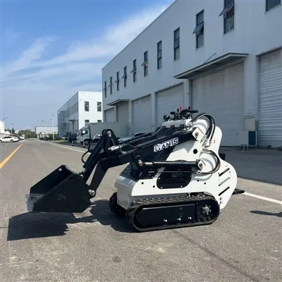 Trình tải trượt để canh tác và cảnh quan