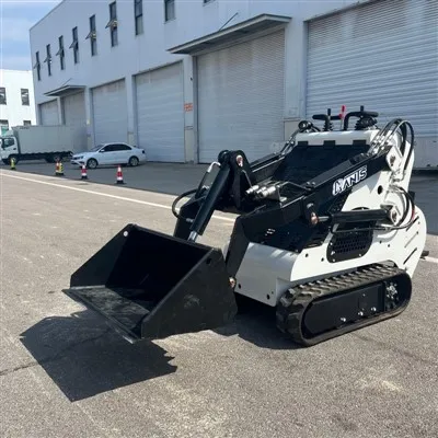 Máy xúc lật nhỏ gọn kiểu Bobcat